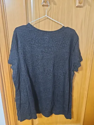 Blusa GAP Estampado Animal Print Talla XXL