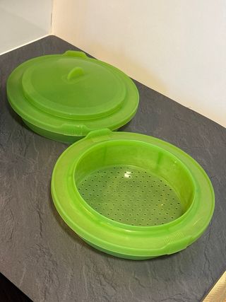 Vaporera de doble altura de silicona verde