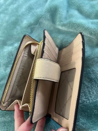 Billetera Michael Kors Beige