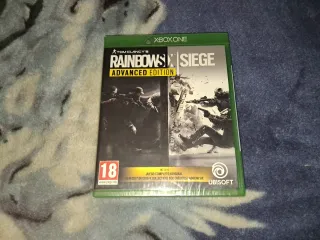 Pacchetto 2 giochi Xbox One sigillati