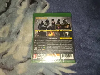 Pacchetto 2 giochi Xbox One sigillati