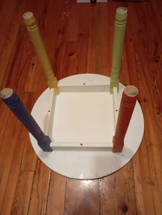 Mesa infantil redonda