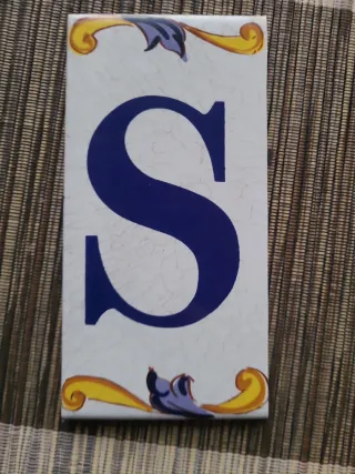 Azulejo Cerámica Letra S Decorado