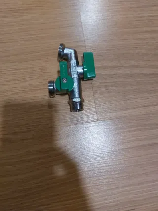 Grifo doble para jardín