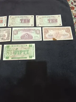 Lotto 10 Banconote Forze Armate Britanniche