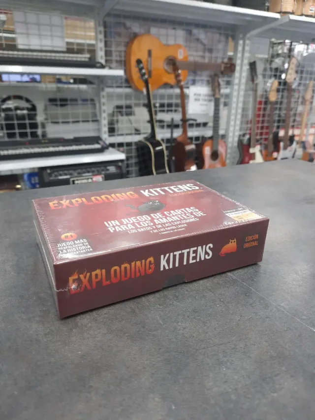 Juego de Mesa Exploding Kittens Edición Original