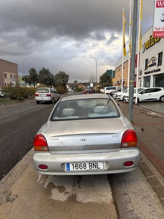 Hyundai Sonata 2001