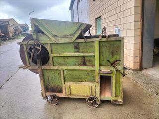 Veldadora/Aventadora marca Juria