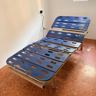 Cama articulada eléctrica