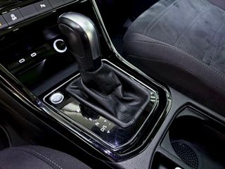 VOLKSWAGEN TOURAN R-LINE 2.0 TDI 150CV DSG 7PLAZAS