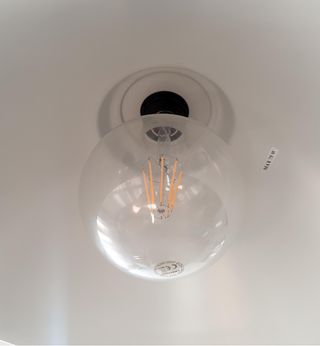 Lámpara colgante IKEA estilo industrial