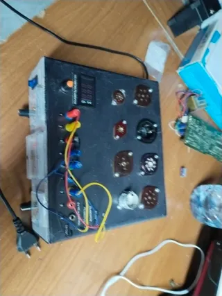 Tester de Válvulas termoionicas