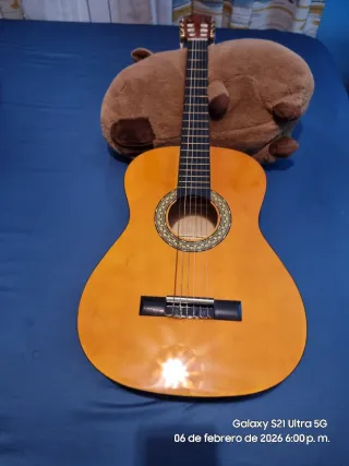 Guitarra Española Toledo Primera 34NT. Negociable