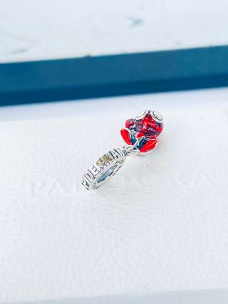 Pandora Charm Spiderman Rojo y Plata