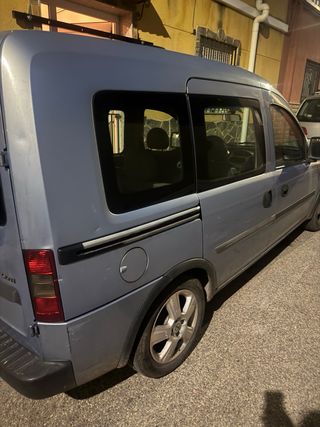 Opel Combo 2005