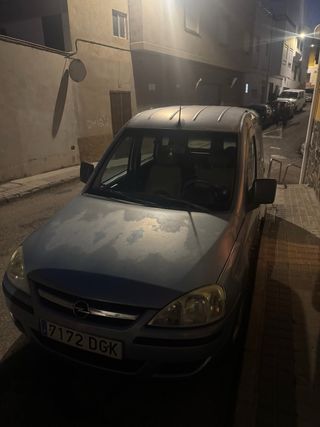 Opel Combo 2005