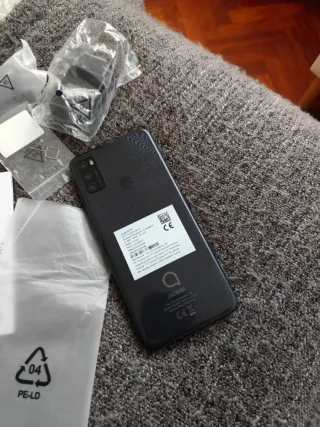 Móvil Alcatel 1S Negro