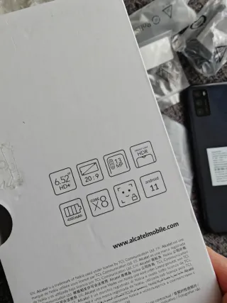 Móvil Alcatel 1S Negro