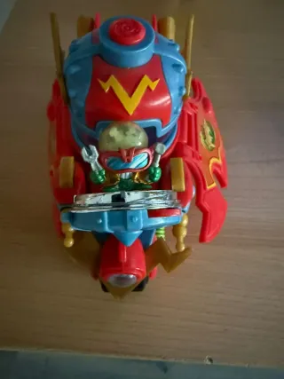 Superzings Ultrararo + Coche Regalo