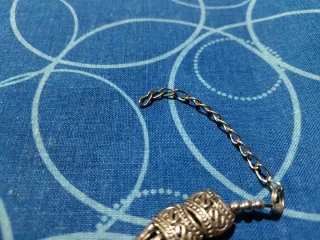 Pulsera Tibetana Acero y Piedra Roja