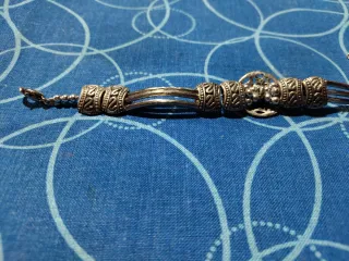 Pulsera Tibetana Acero y Piedra Roja