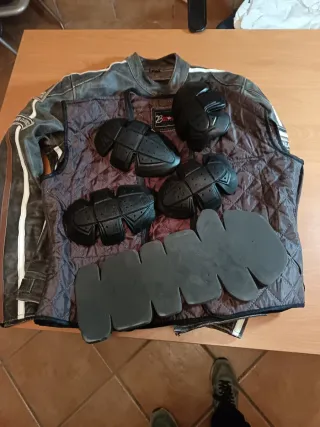 Chaqueta de moto cuero