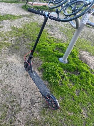 Patinete Eléctrico Negro