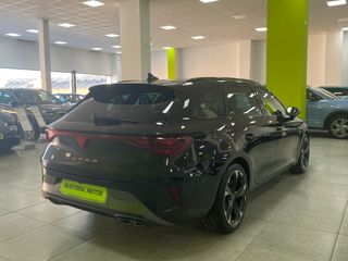 CUPRA Leon SP 1.5 eTSI 150CV DSG MHEV Espectacular