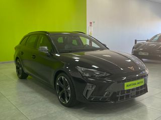 CUPRA Leon SP 1.5 eTSI 150CV DSG MHEV Espectacular