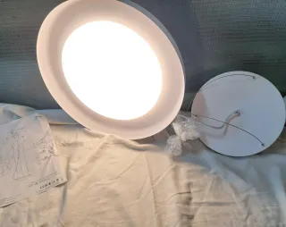 Lámpara colgante moderna blanca