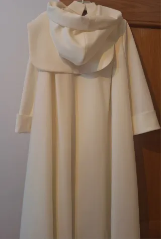 Túnica de Comunión con Capucha