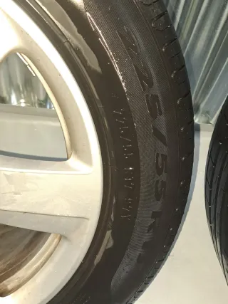 Llantas Audi 17 pulgadas 8JX17H2 ET39.