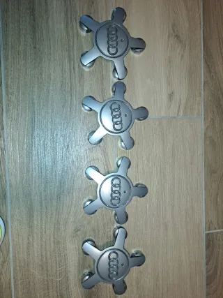 Llantas Audi 17 pulgadas 8JX17H2 ET39.