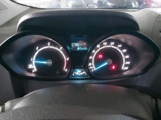 Ford Transit Courier 2023