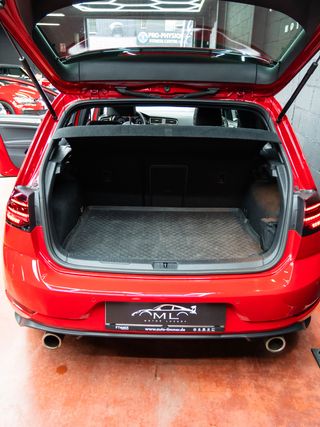 VOLKSWAGEN GOLF GTI PERFORMANCE