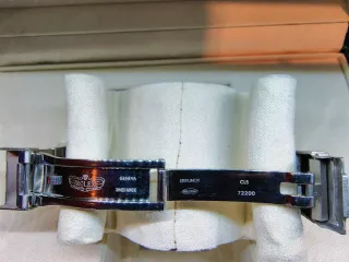 Rolex Submariner Verde.