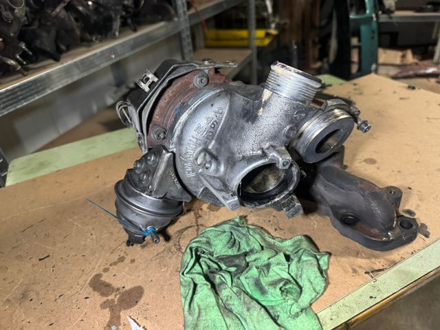 Turbo 03L253016H 1.6 TDI Seat VW Audi