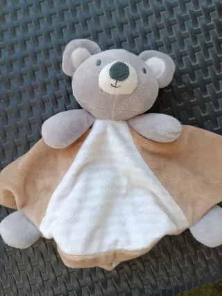 Peluche Koala con Manta Suave