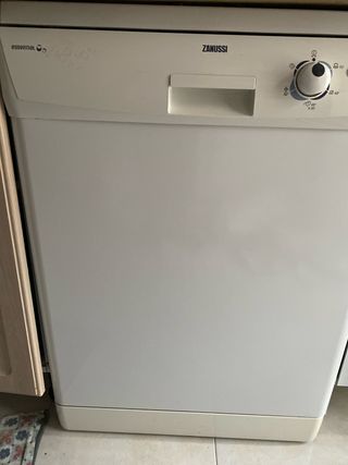 Lavavajillas Zanussi Essential
