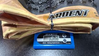 Pneu MAXXIS Ardent 29x2.25 MTB Preto/Castanho