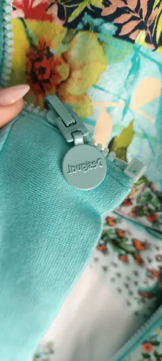 Sudadera Desigual reversible niña T.12-14