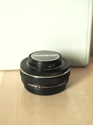 Olympus M.Zuiko Digital ED 14-42mm f/3.5-5.6