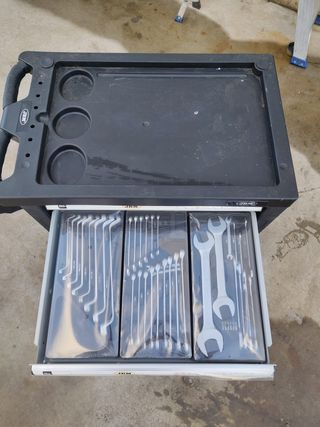 Mesa de trabajo JBM 7 cajones con herramientas