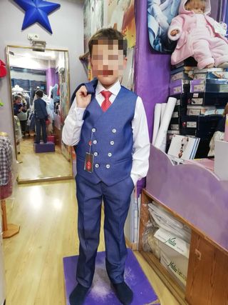 Traje de comunión azul para niño
