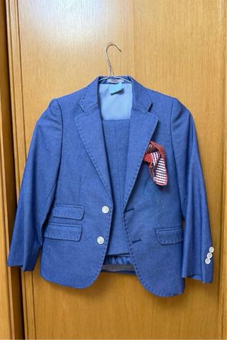 Traje de comunión azul para niño
