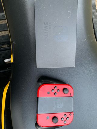 Nintendo Switch Roja versión mario