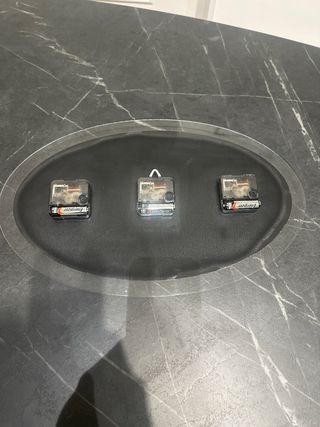 Orologio da parete con 3 fusi orari