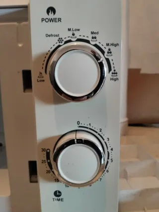 Microondas Orbegozo Blanco