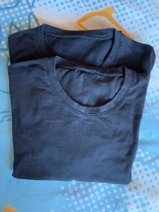 2 Camisetas Negras Talla S