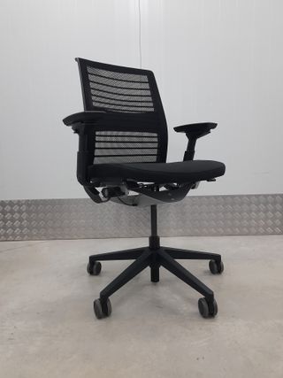 Silla STEELCASE THINK v2  ergonómica profesional